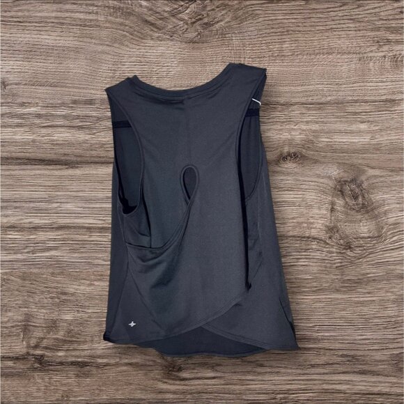 HALARA S Tank Top Black Athletic Crossover Back Breathable Activewear NEW NWT - Picture 2 of 4